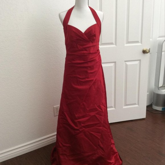 David's Bridal Dresses & Skirts - David's Bridal Luxurious satin formal prom long dress in red (10)